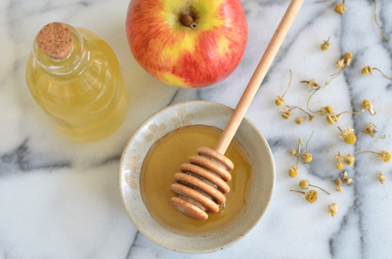 15 Ways to Make Your Own Homemade Toner - Honey chamomile toner