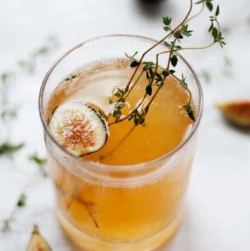Sparkling Fig & Honey Cocktail Recipe | Hello Glow