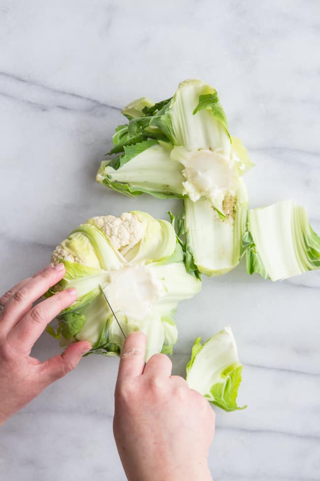 https://helloglow.co/wp-content/uploads/2017/04/Guide-to-Cutting-Veggies_Cauliflower-2-of-7.jpg