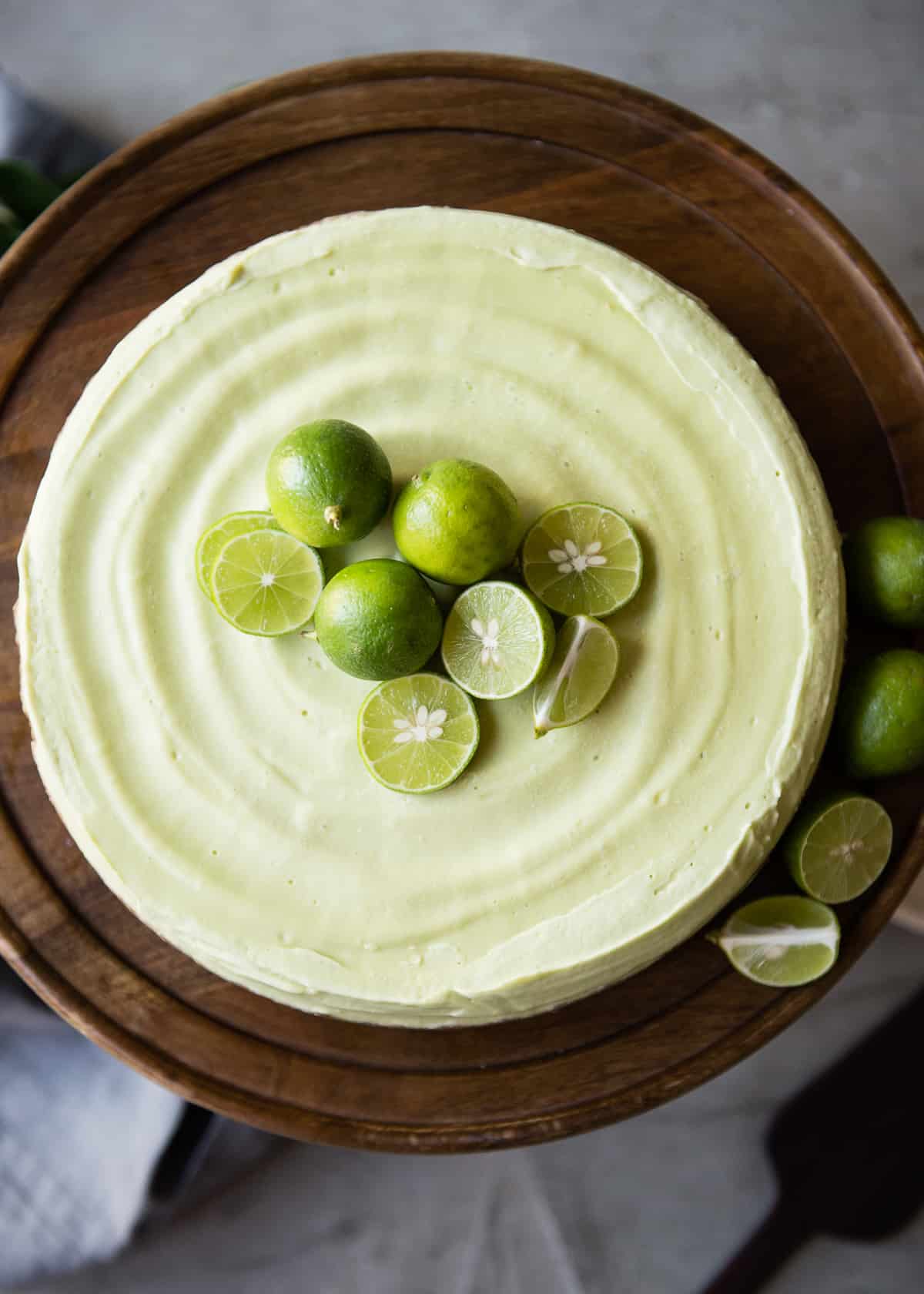 This Raw Key Lime Pie Is the Perfect Summer Dessert | Hello Glow