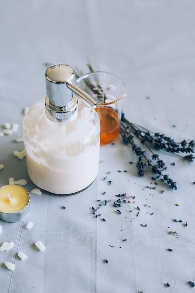 How to Make Homemade Lotion in a Blender