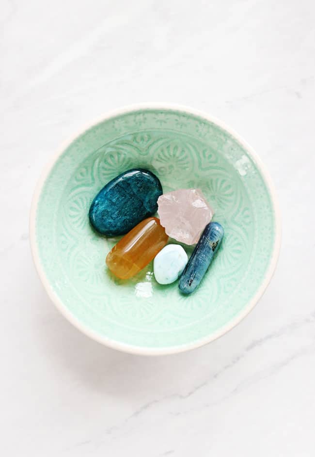 How to cleanse crystals and why you should