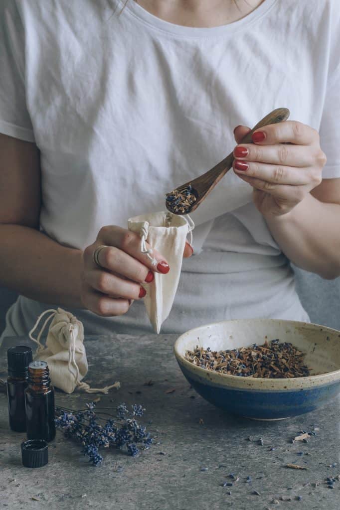 Essential oil drawer sachet