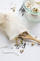 How to make herbal tub tea