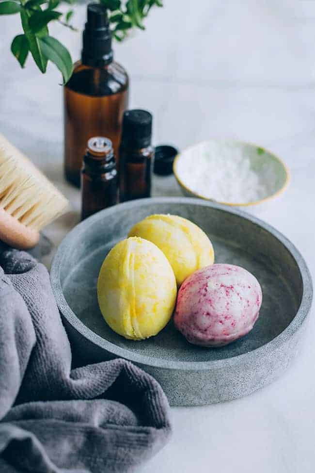 How to Make Colorful Easter Egg Bath Bombs