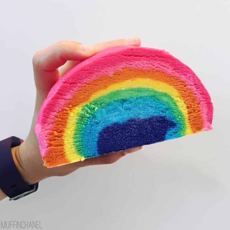 Rainbow Bubble Bar DIY from Muffin Chanel