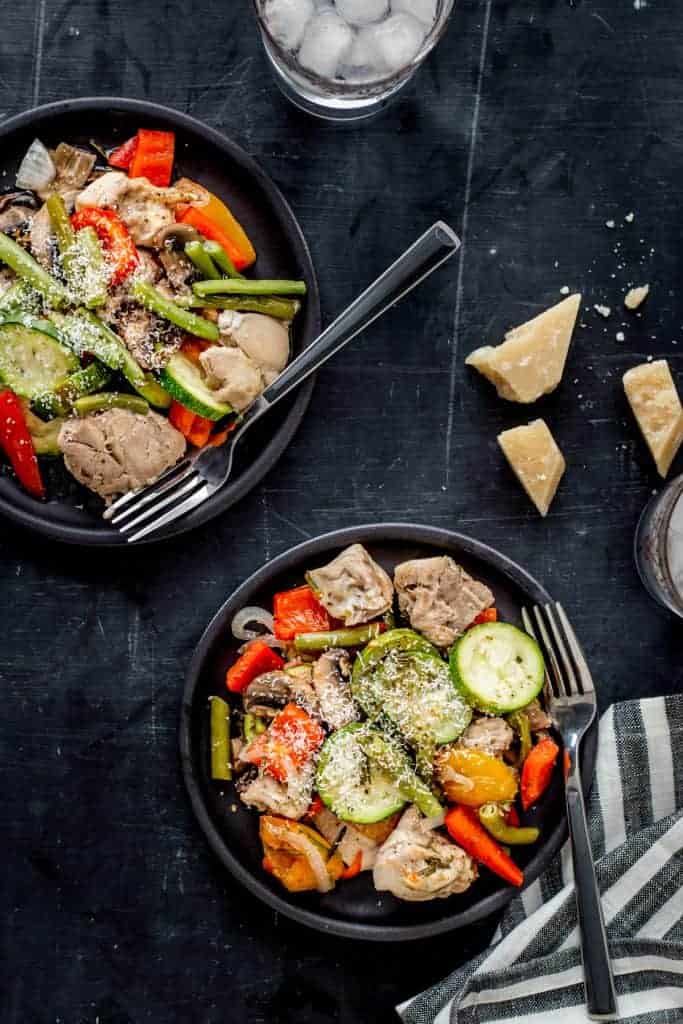 Italian Chicken and Veggie Foil Packets from Easy Keto Dinners | Hello Glow