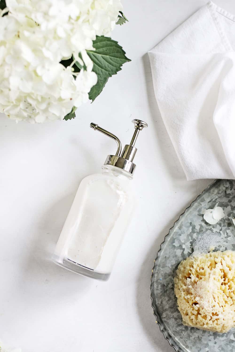 Nettoyant pour le corps purifiant la peau |  11 façons de faire un gel douche maison