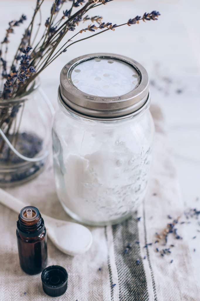 Baking soda deodorizer