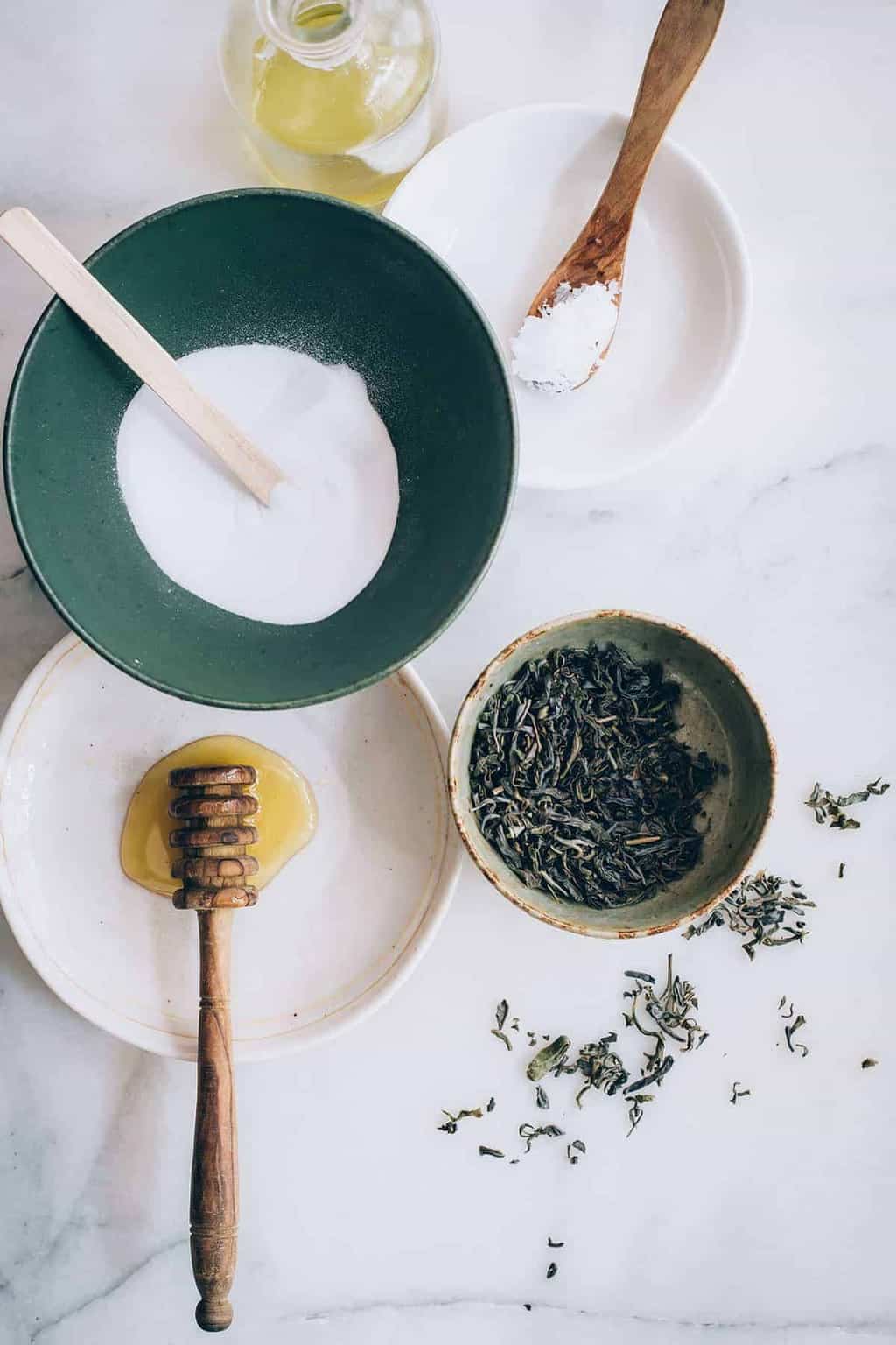 Ingredients for homemade lip balm