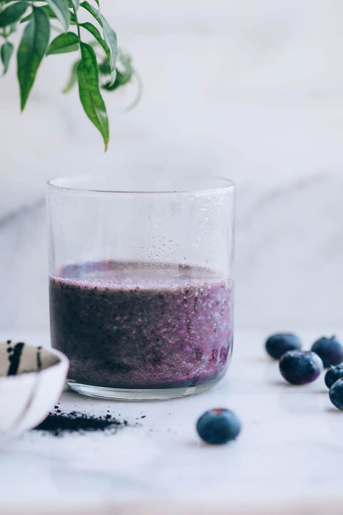 How to soothe an upset stomach with an activated charcoal smoothie
