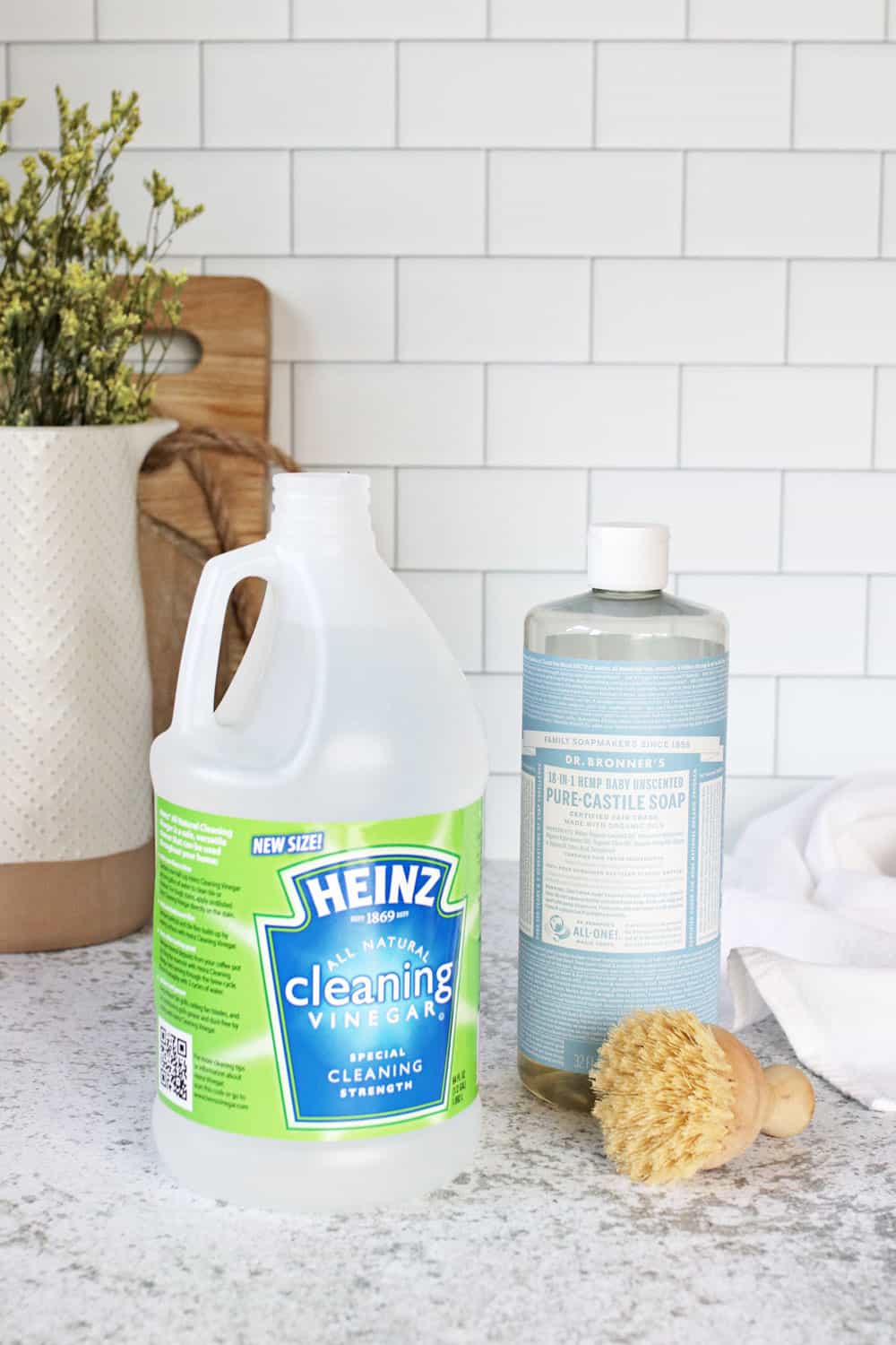 4 Green Cleaning Ingredients You Should Never Mix