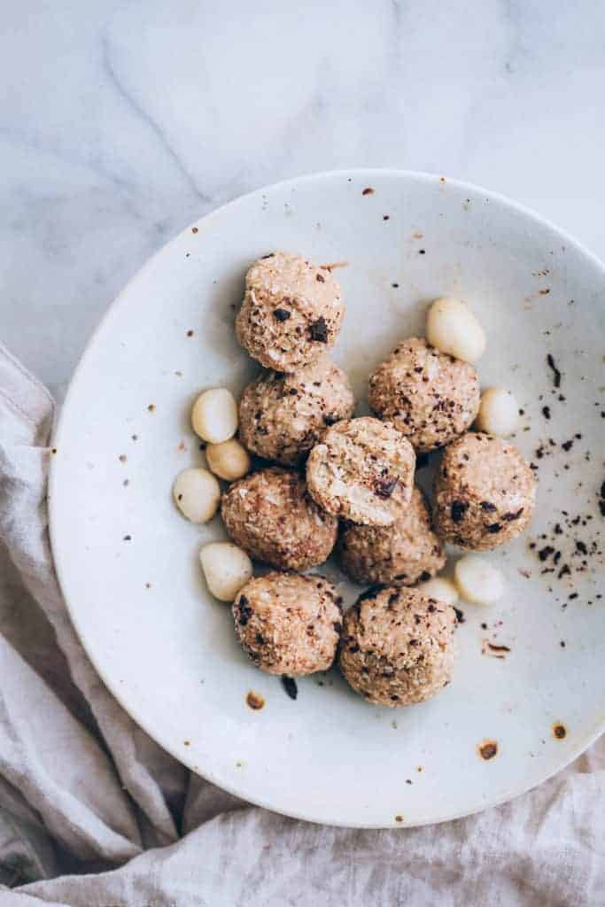 Homemade CBD Bliss Balls to Help You De-Stress Naturally