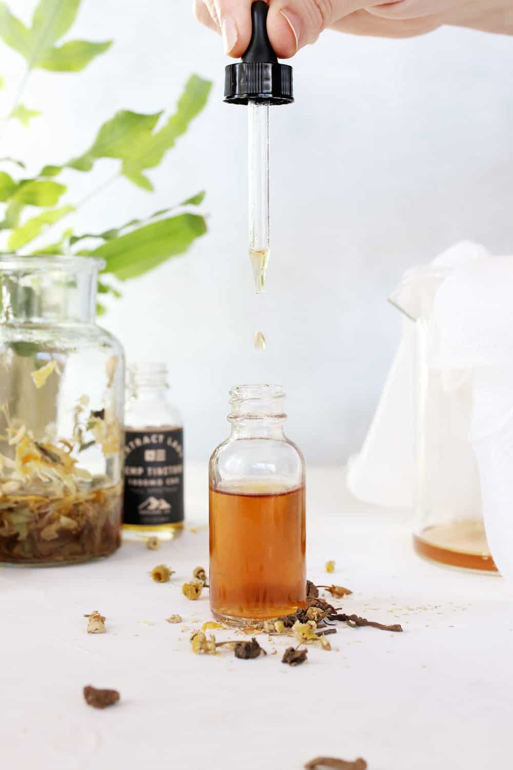 Ingredients for a relaxing herbal tincture with cbd oil