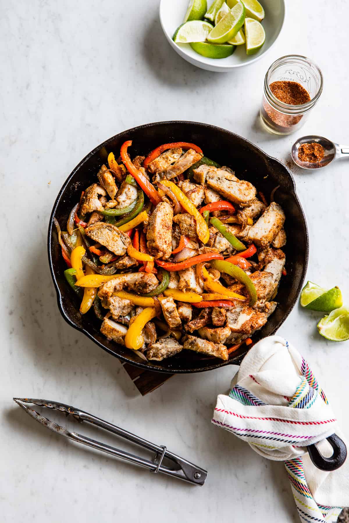 Chicken Fajita Meal Prep Bowls - The Roasted Root