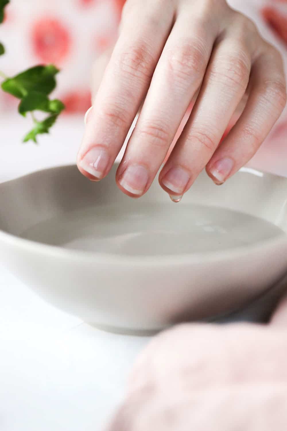 How to do a natural manicure at home