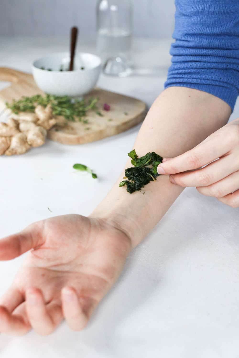 Comment faire un cataplasme d'herbes