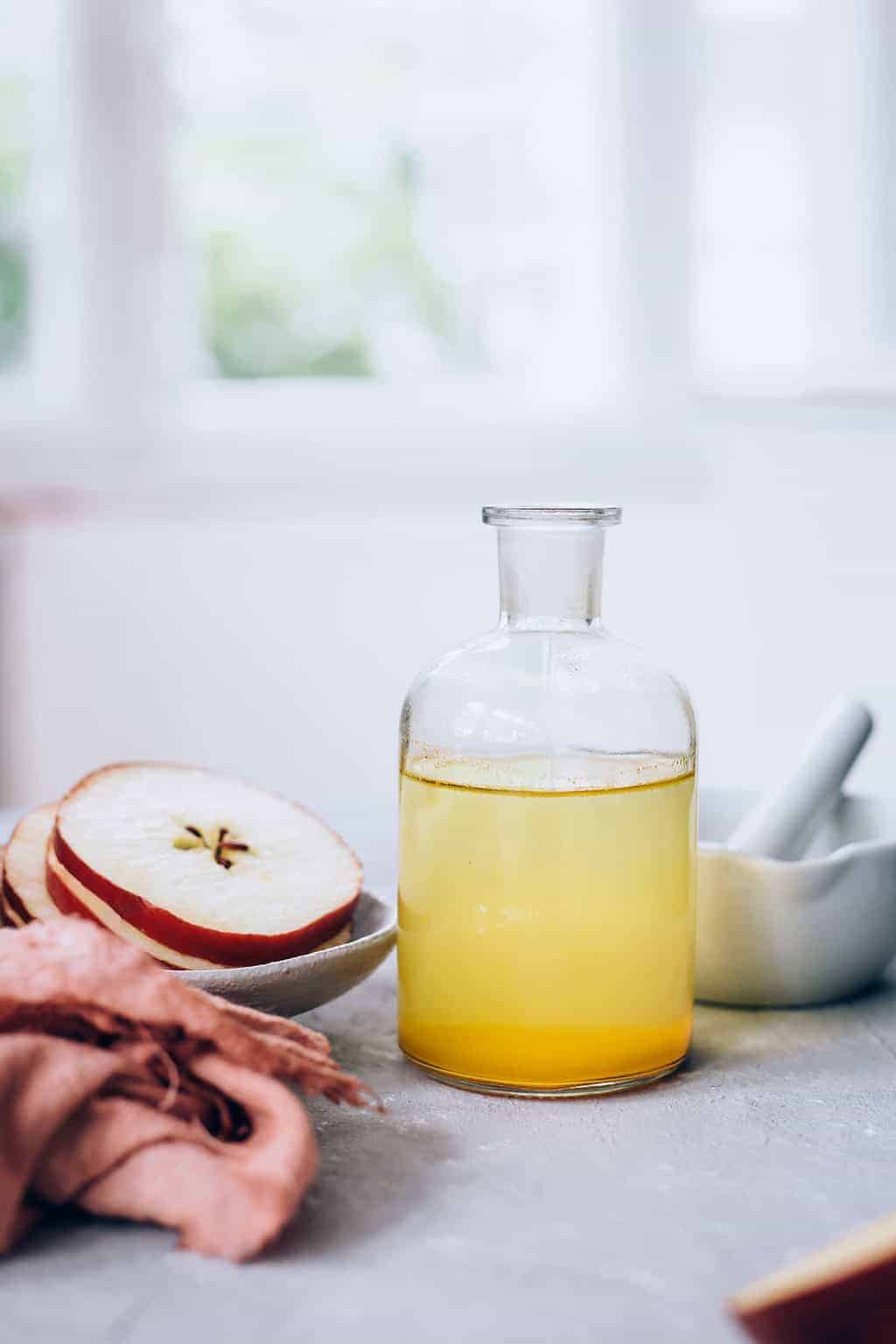 How to use Apple cider vinegar for age spots