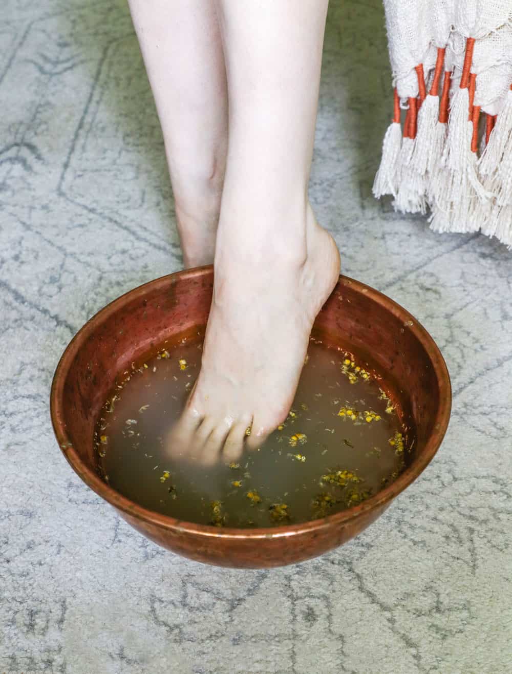 11 Foot Soak Recipes to Deal with Your Ft