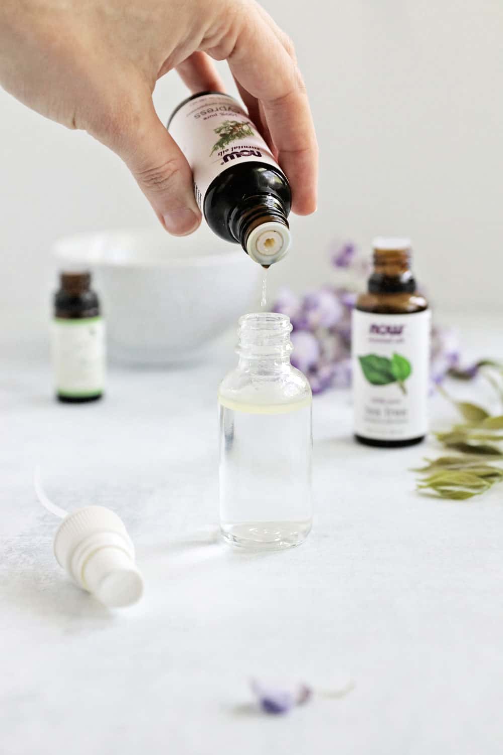 The Best Essential Oils for Bug Bites + DIY Bug Bite Spray Hello Glow