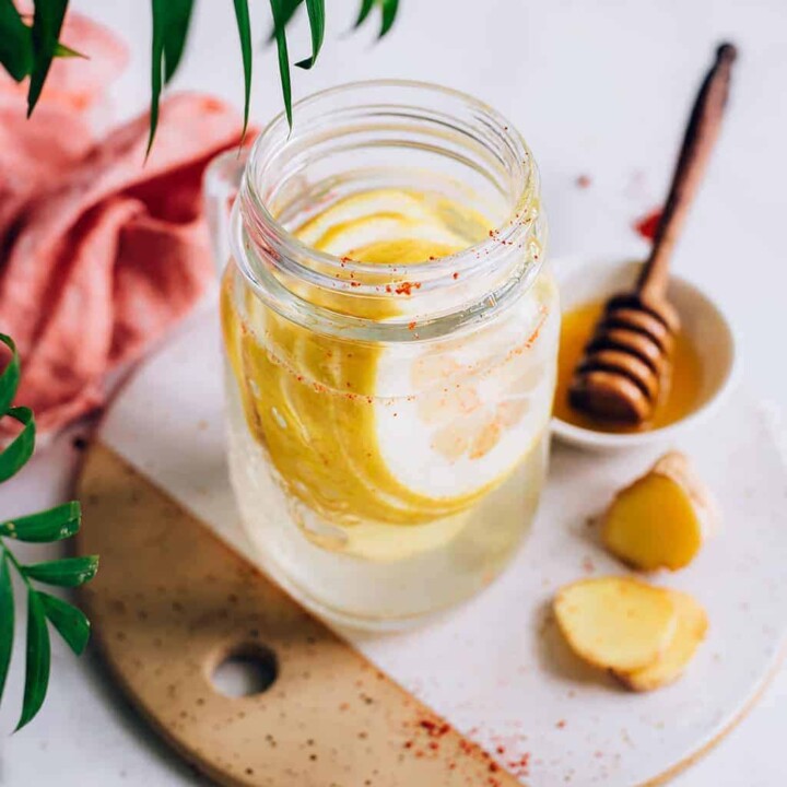 10 Reasons You Should Be Drinking Lemon Water | Hello Glow