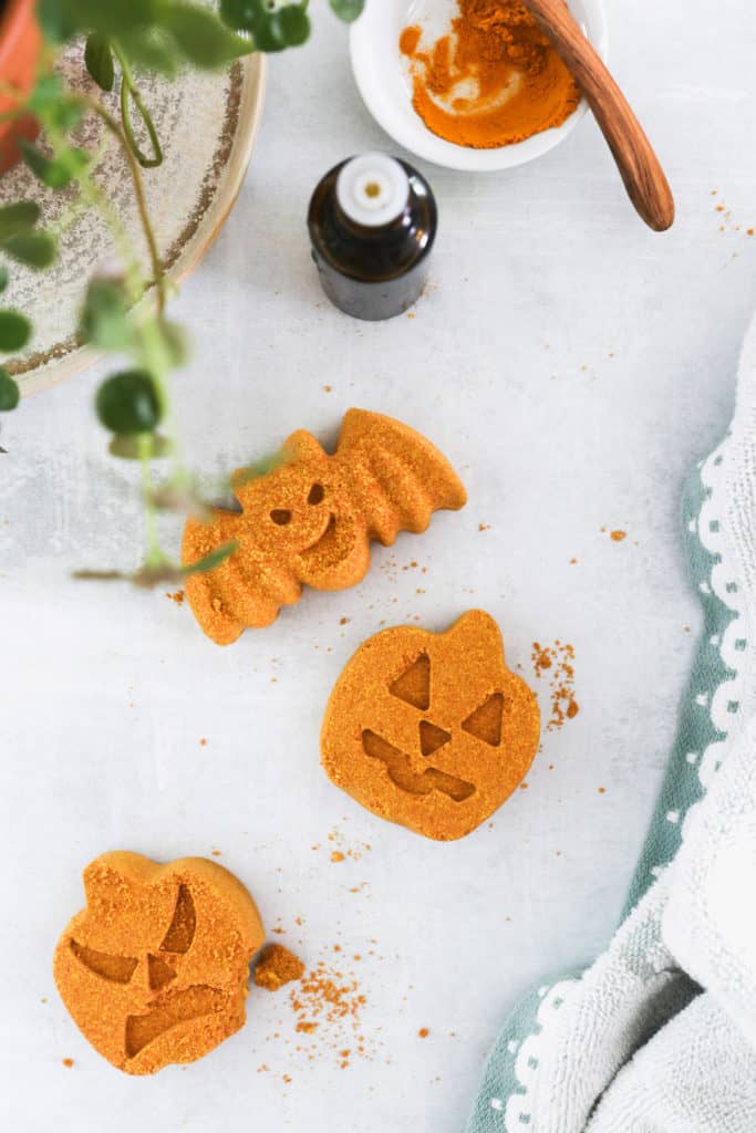 Lush Halloween Bath Bombs | Copycat Lush Bath Bomb Recipes