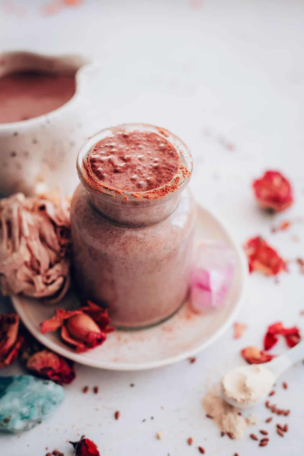 Chocolate Milk with Flax Seeds and Maca