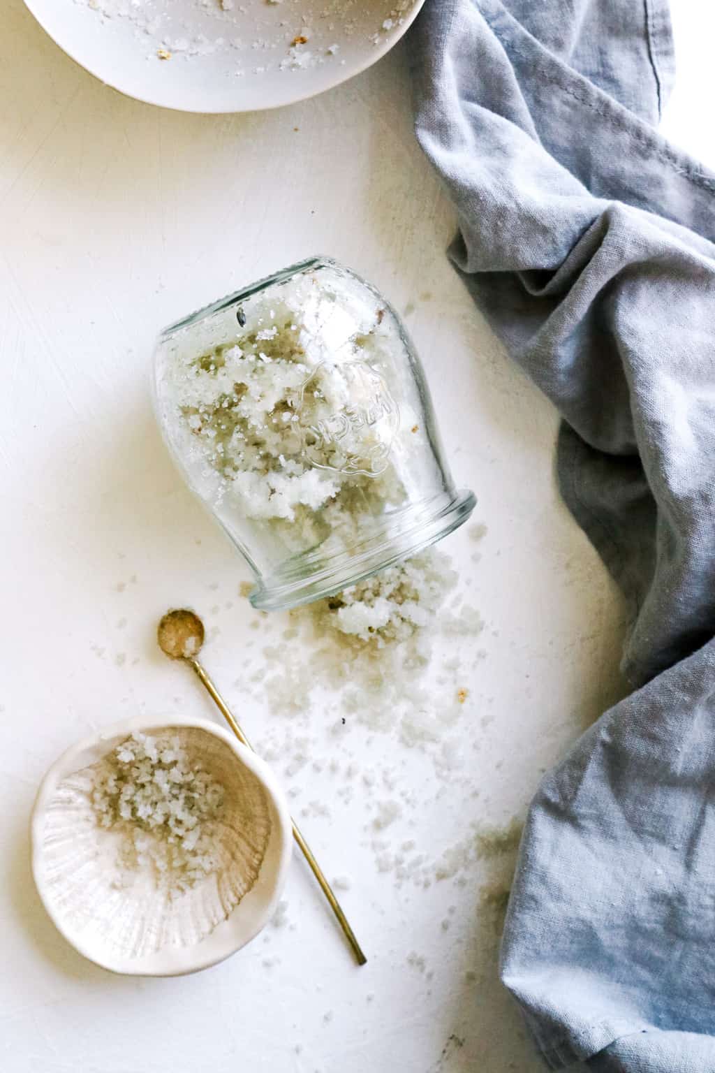 How to make a salt scrub recipe