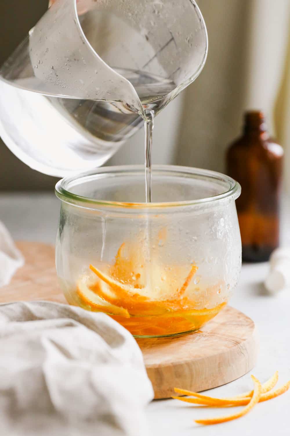 How to make a vitamin c toner