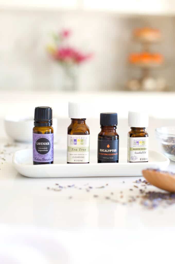 Essential Oils for Your Natural Medicine Cabinet