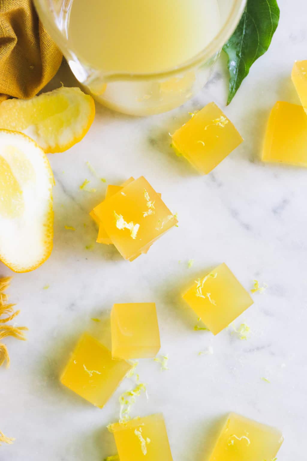 https://helloglow.co/wp-content/uploads/2021/04/Lemon-Gummies-5.jpg