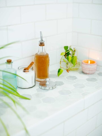 How to use essential oils in the shower