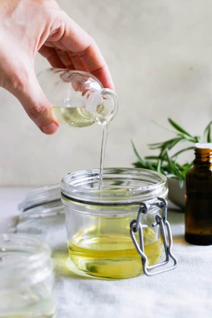 5 Science-Backed Uses for Jasmine Essential Oil (+ 6 Recipes) | Hello Glow