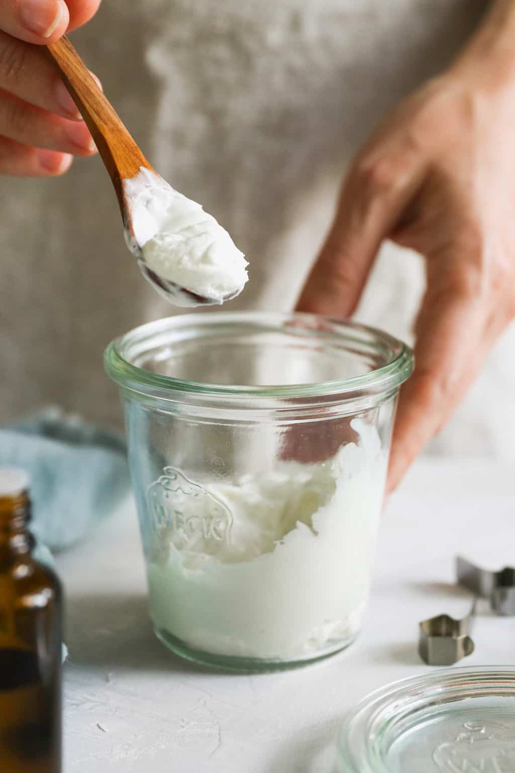 Transfer body butter to a lidded container
