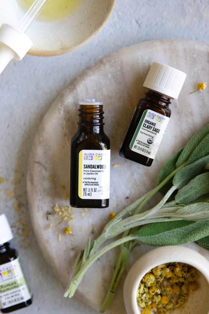 When it comes to essential oils, looks can be deceiving. If you're looking for the best brands of essential oils, here are our top picks.