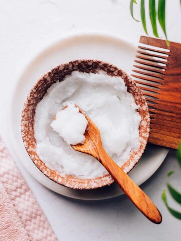 How to Use Coconut Oil for Shiny, Healthy Hair