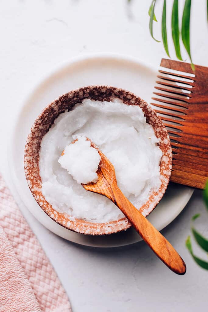 How to Use Coconut Oil for Shiny, Healthy Hair