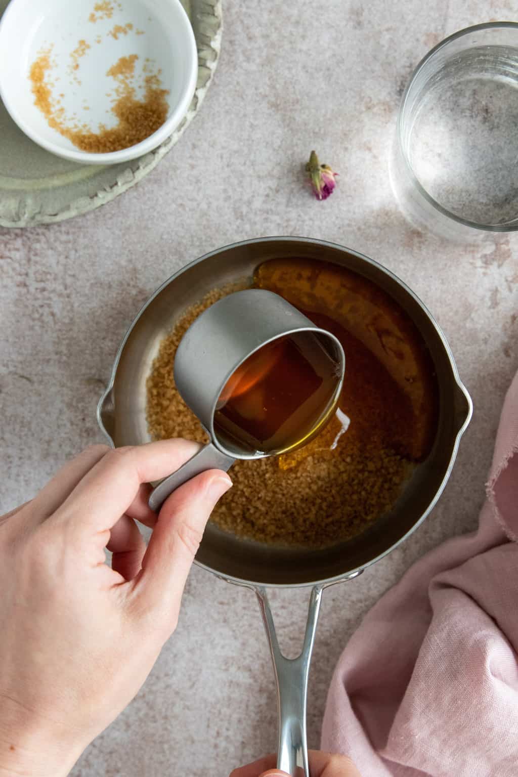 Melting sugar for DIY Tea Bombs