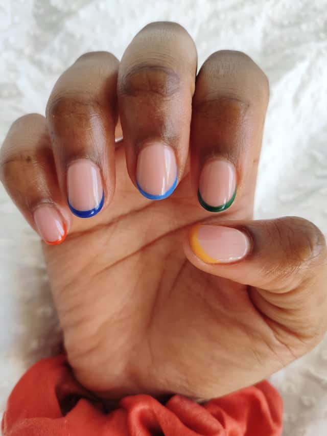 10 Natural Nail Designs That Aren't Boring - Colorful Tips