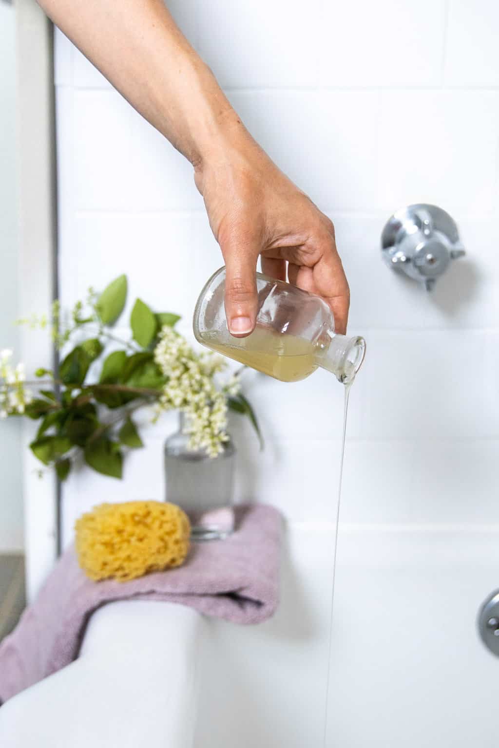 How To Make a Homemade Bubble Bath