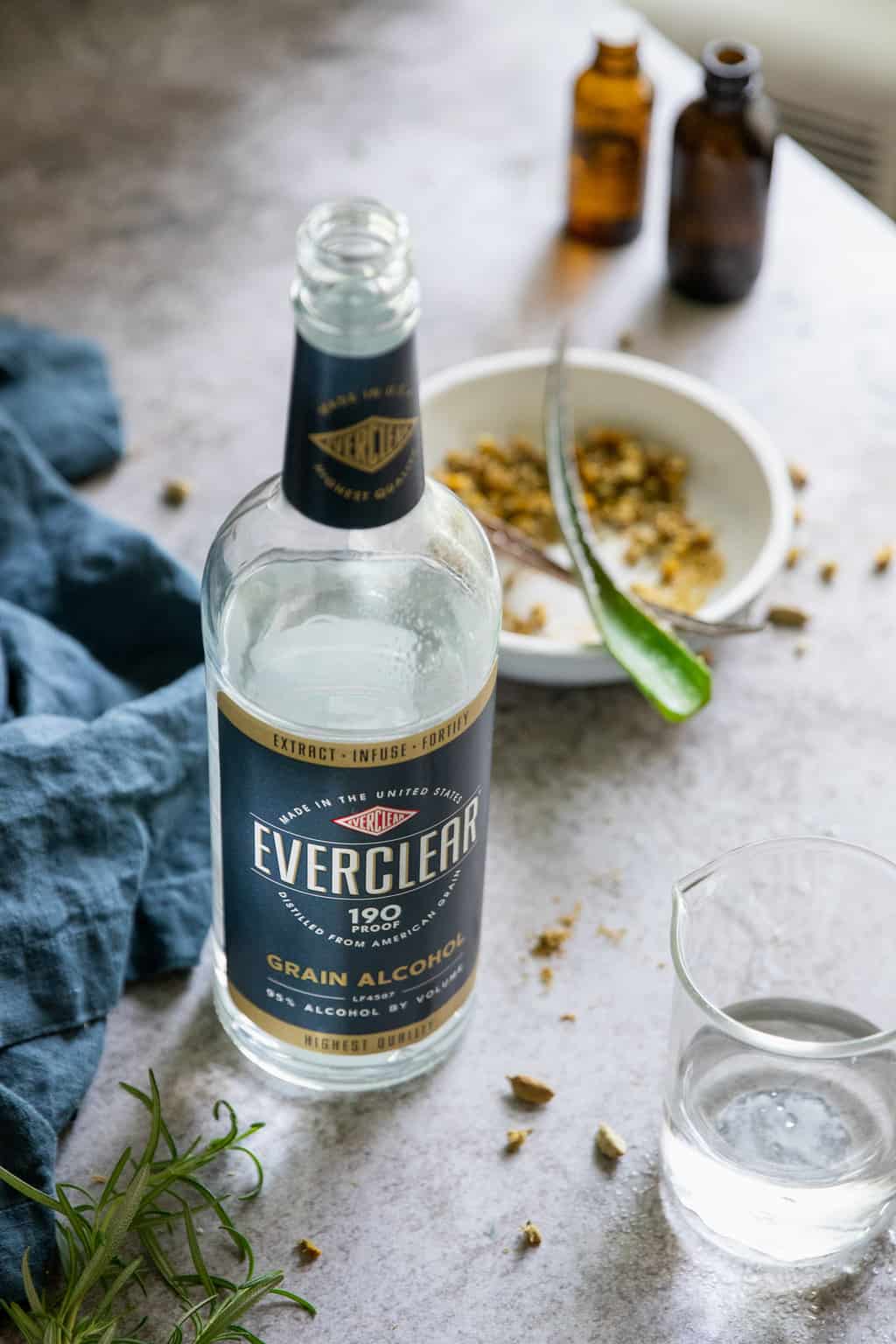 How to make aftershave with Everclear grain alcohol