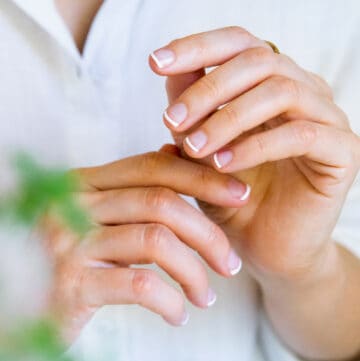 How to Whiten Nails With 9 DIY Nail Whitening Methods - Hello Glow How to Whiten Nails With 9 DIY Nail Whitening Methods - Hello Glow