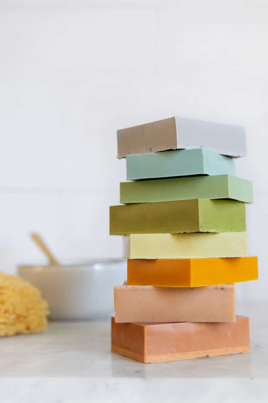 How to color melt and pour soap for pretty homemade soaps