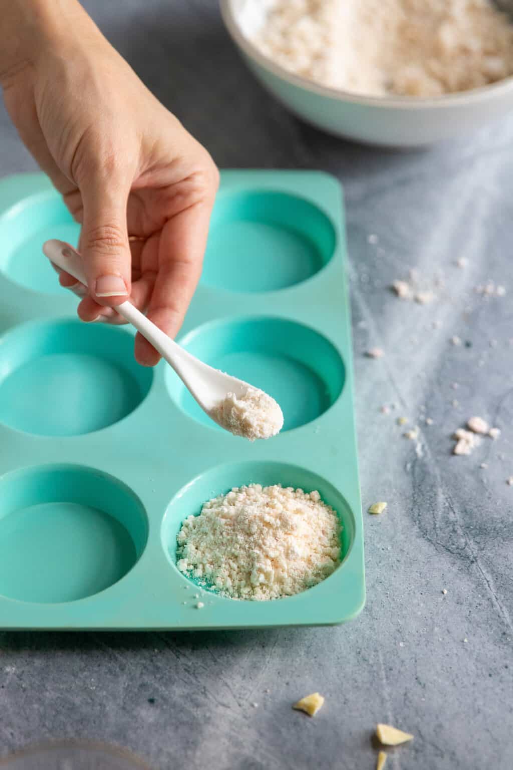 Press shampoo bars into a silicon mold