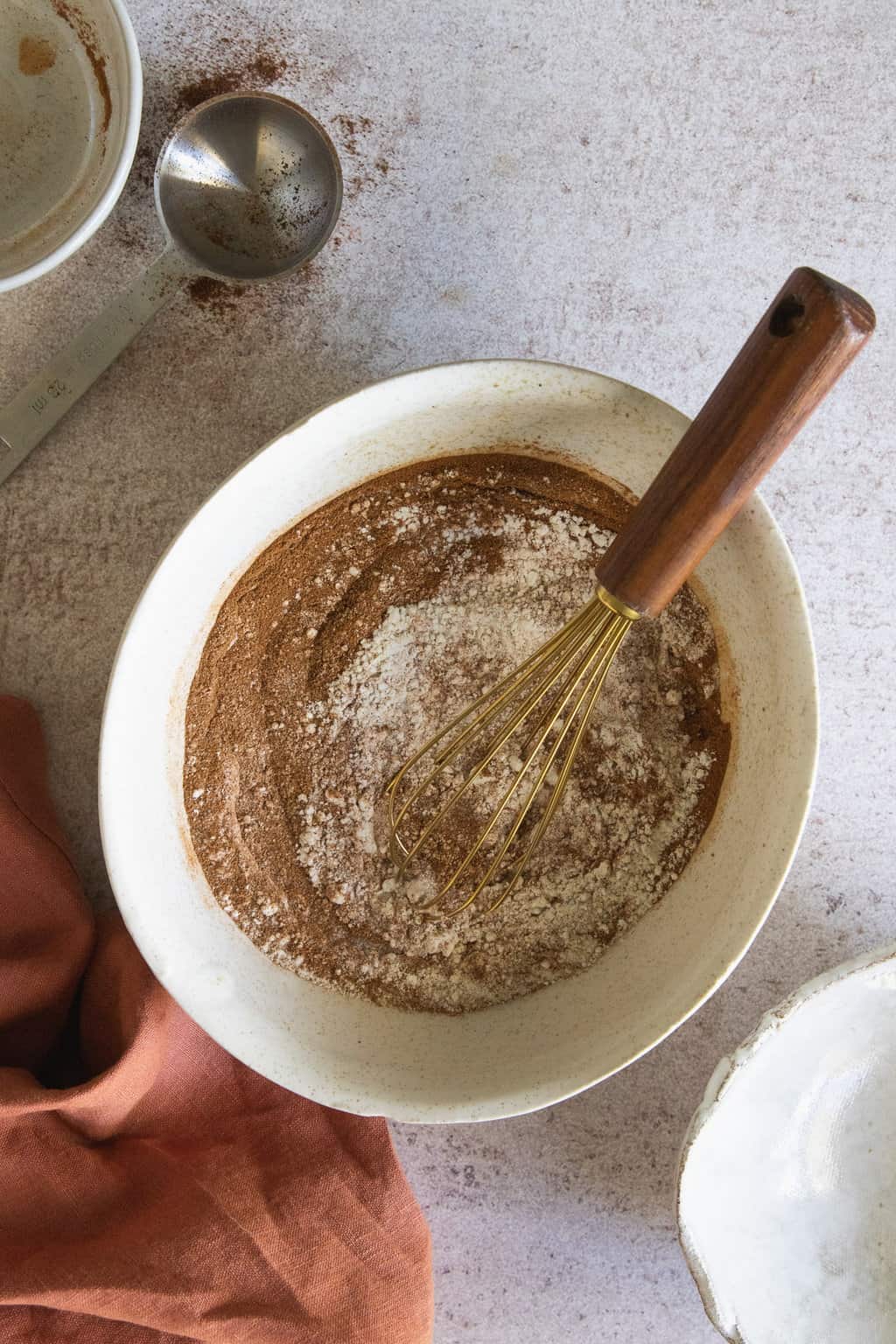 Mix cinnamon and flour for homemade ornaments