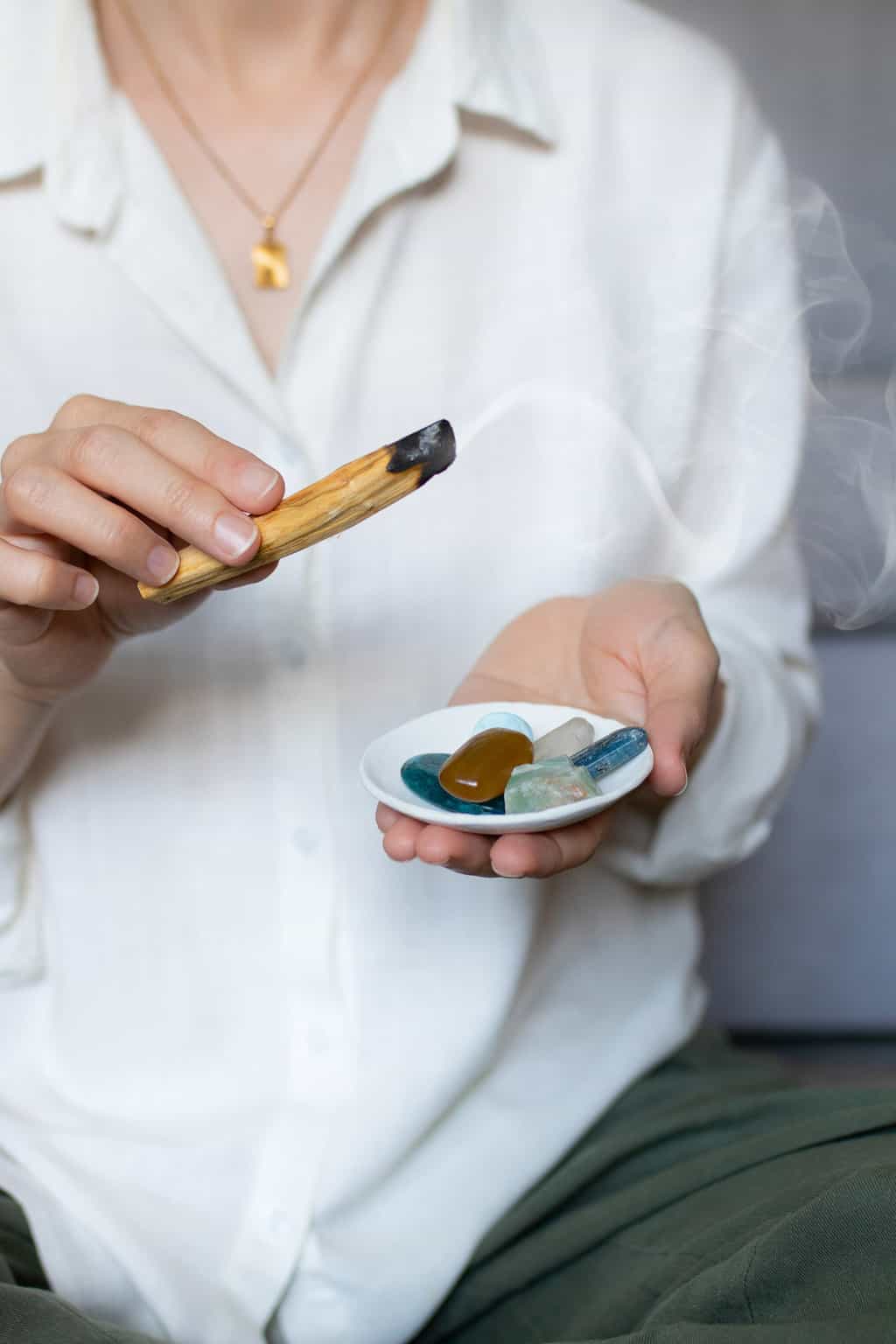 How to prep stones for a crystal facial grid