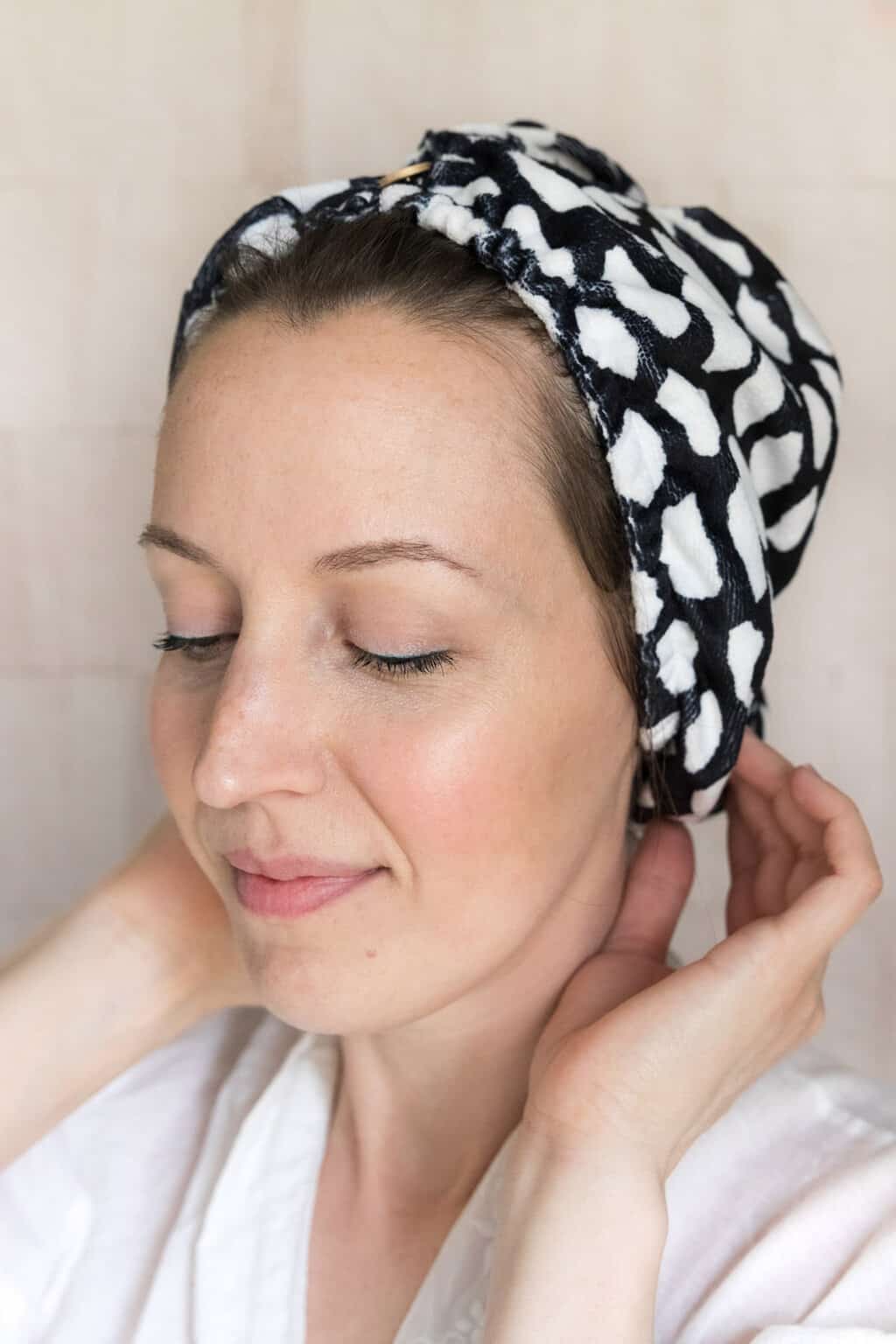 Wrap hair in warm towel or shower cap to enhance a hot oil hair treatment