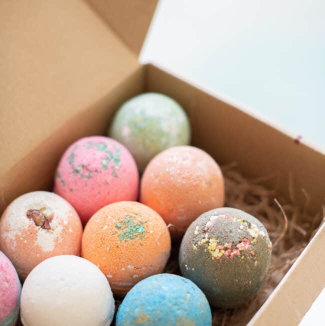 How To Use a Bath Bomb