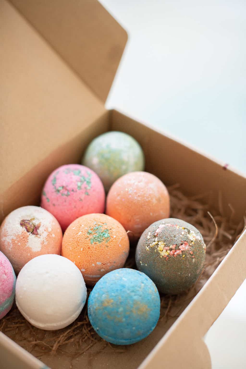 How To Use a Bath Bomb—The Right Way!