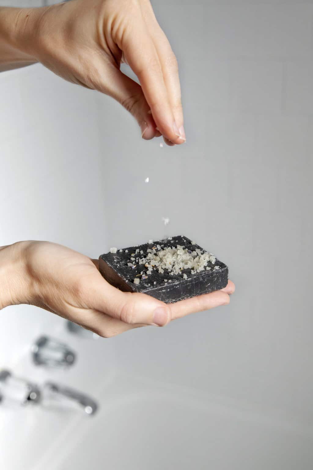Exfoliating Soap Bar with Shower Salt